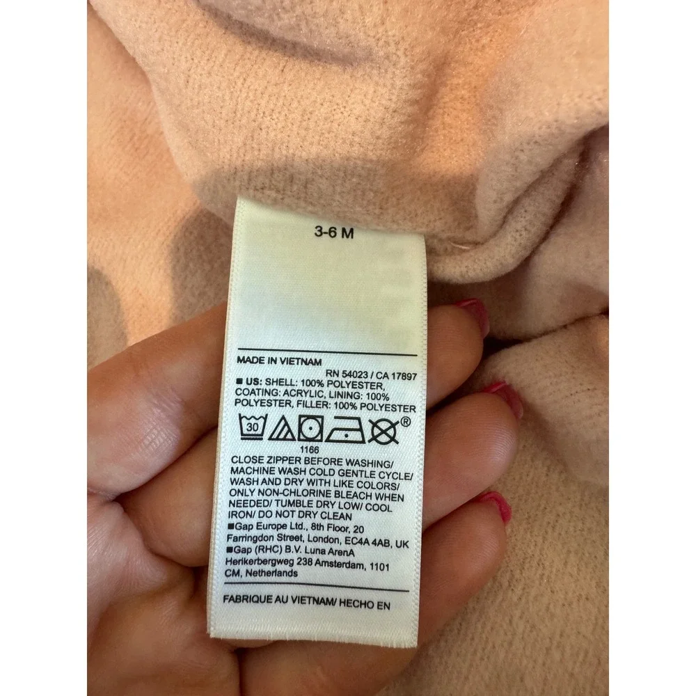 NWT Old Navy Puffer Snowsuit Baby Girls 3-6M Pink Hooded Fleece Lined‎ Bunting
